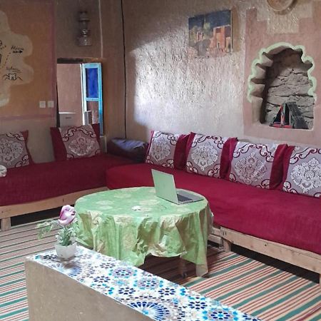 Oasis Travel Panzió Tazouka Kültér fotó