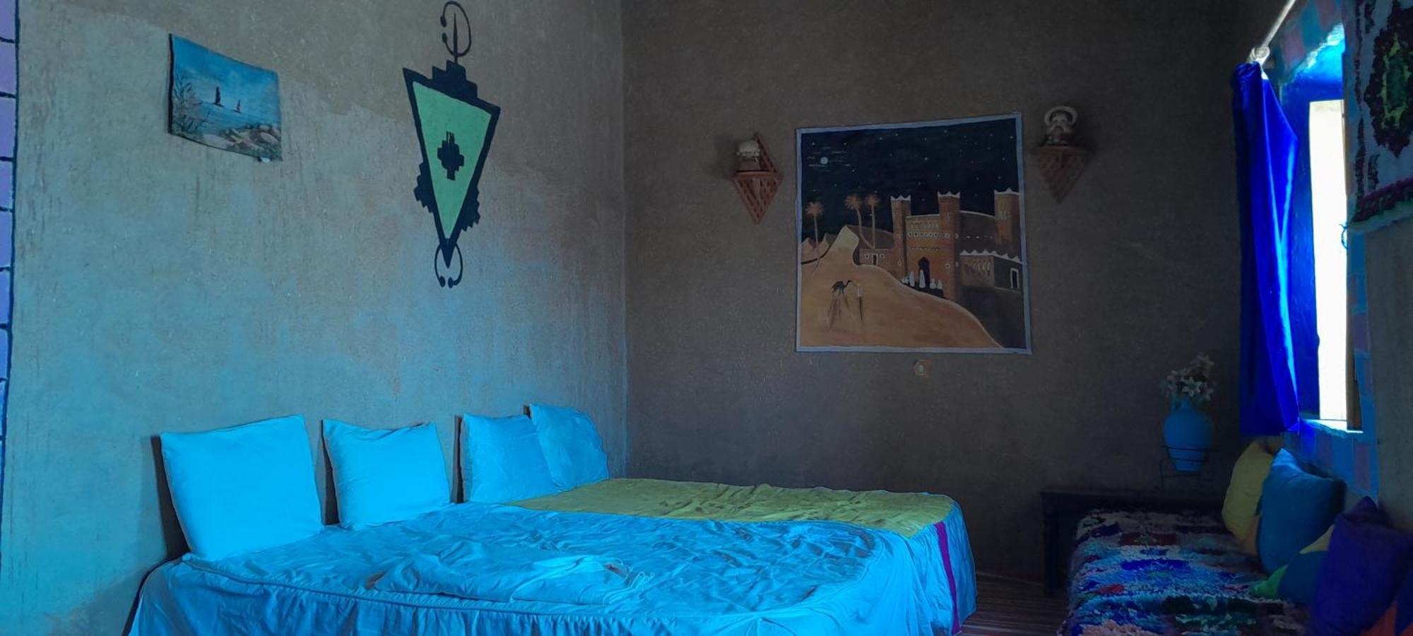 Oasis Travel Panzió Tazouka Szoba fotó