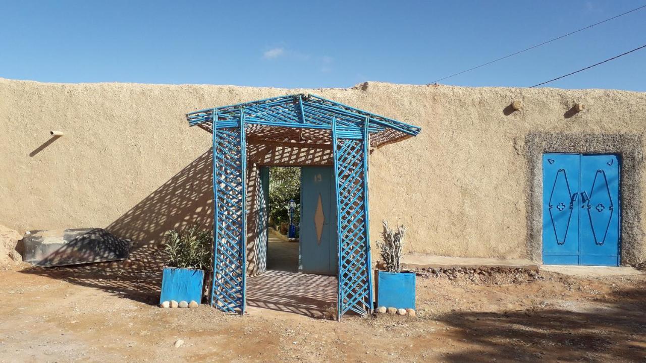 Oasis Travel Panzió Tazouka Kültér fotó